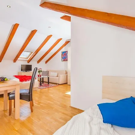 Imperial View 빌라 자톤